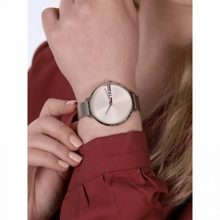 Tommy hilfiger alexa online